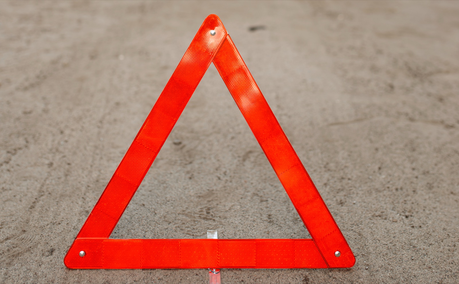 Elektrikli Otomobil Zorlukları ve Çözümleri: 5 Kritik Sorun Rehberi | 2025